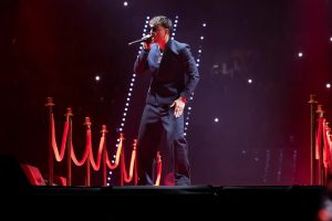 Quevedo celebra sus raíces canarias en su nuevo álbum "El Baifo"
