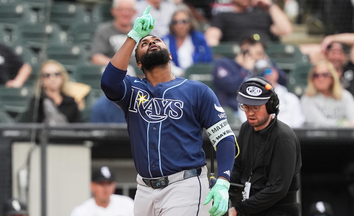 Exgerente de MLB aconseja a Rays extender contrato de Caminero