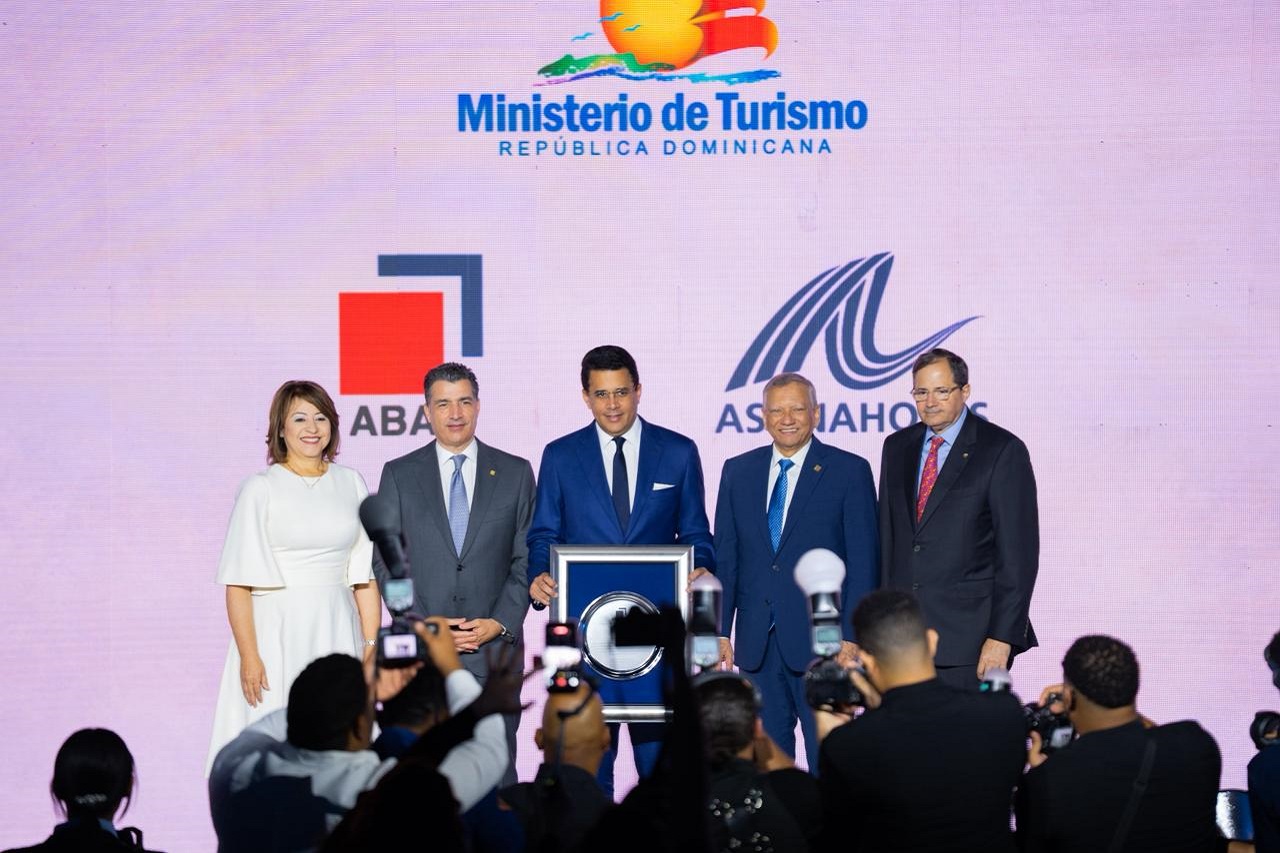 ABA reconoce gestión de David Collado en impulso al turismo